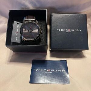 Tommy Hilfiger Men's "The Essentials" watch 1791522 with a brown leather strap.